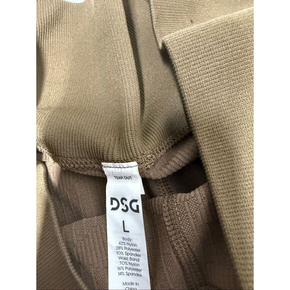Set of 2 DSG Women’s Leggings Green Brown Size L - Picture 10 of 16